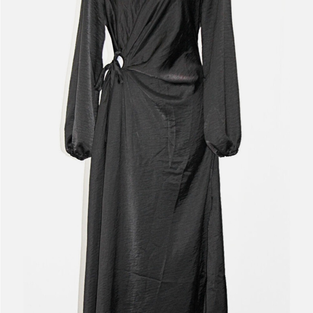 NWT House of Harlow 1960 Ruched Side Cutout CircleSatin Maxi Dress - Picture 4 of 7
